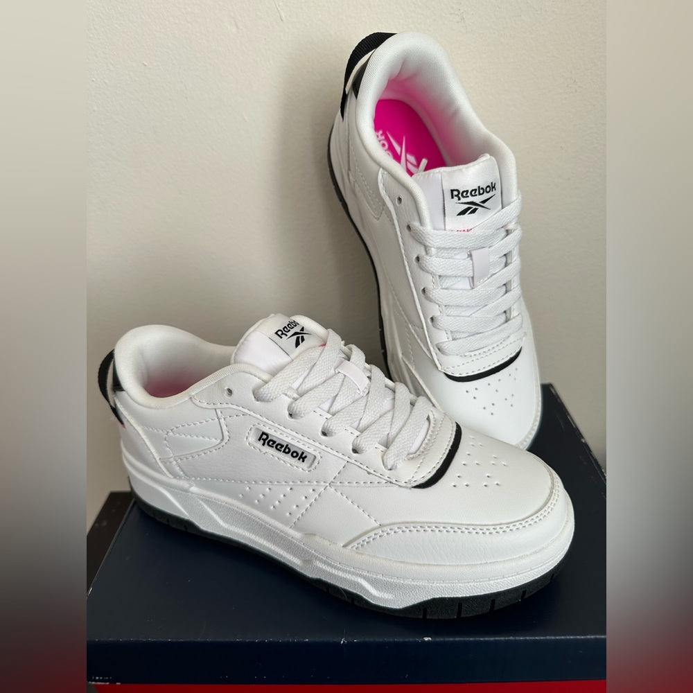 Reebok girls Tech Geo Sneakers 3M